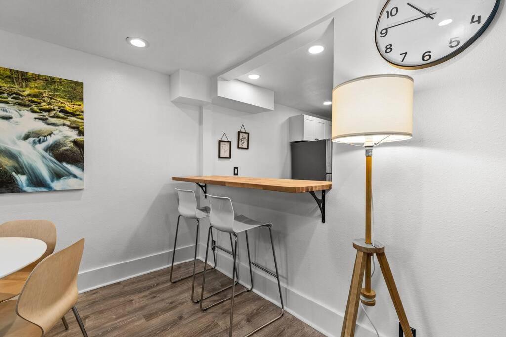 Pacific Nw Gem W/Hot-Tub 15 Minutes Airport. Apartment Auburn Exterior foto