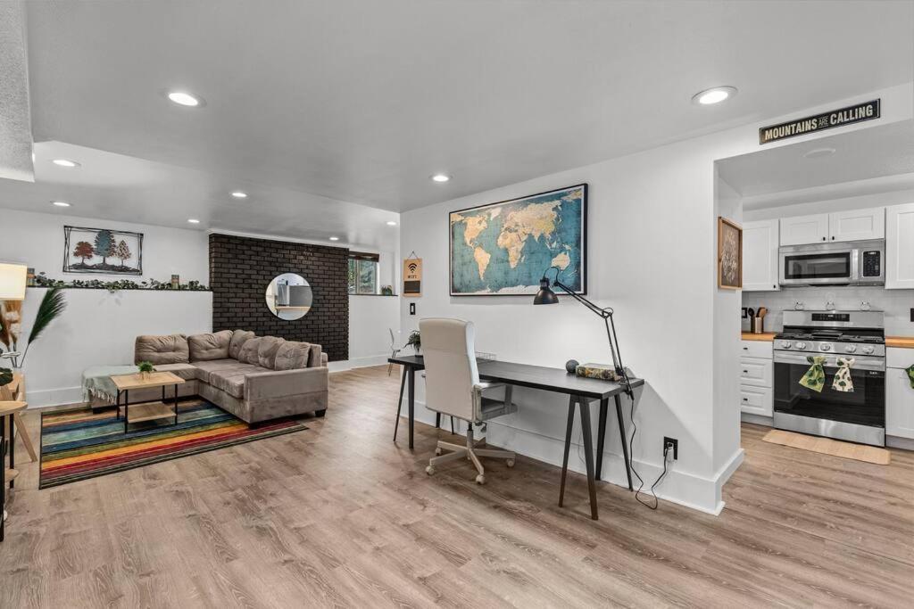 Pacific Nw Gem W/Hot-Tub 15 Minutes Airport. Apartment Auburn Exterior foto